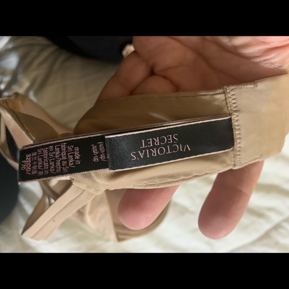 Victoria’s Secret Very Sexy push up - Picture 4 of 5